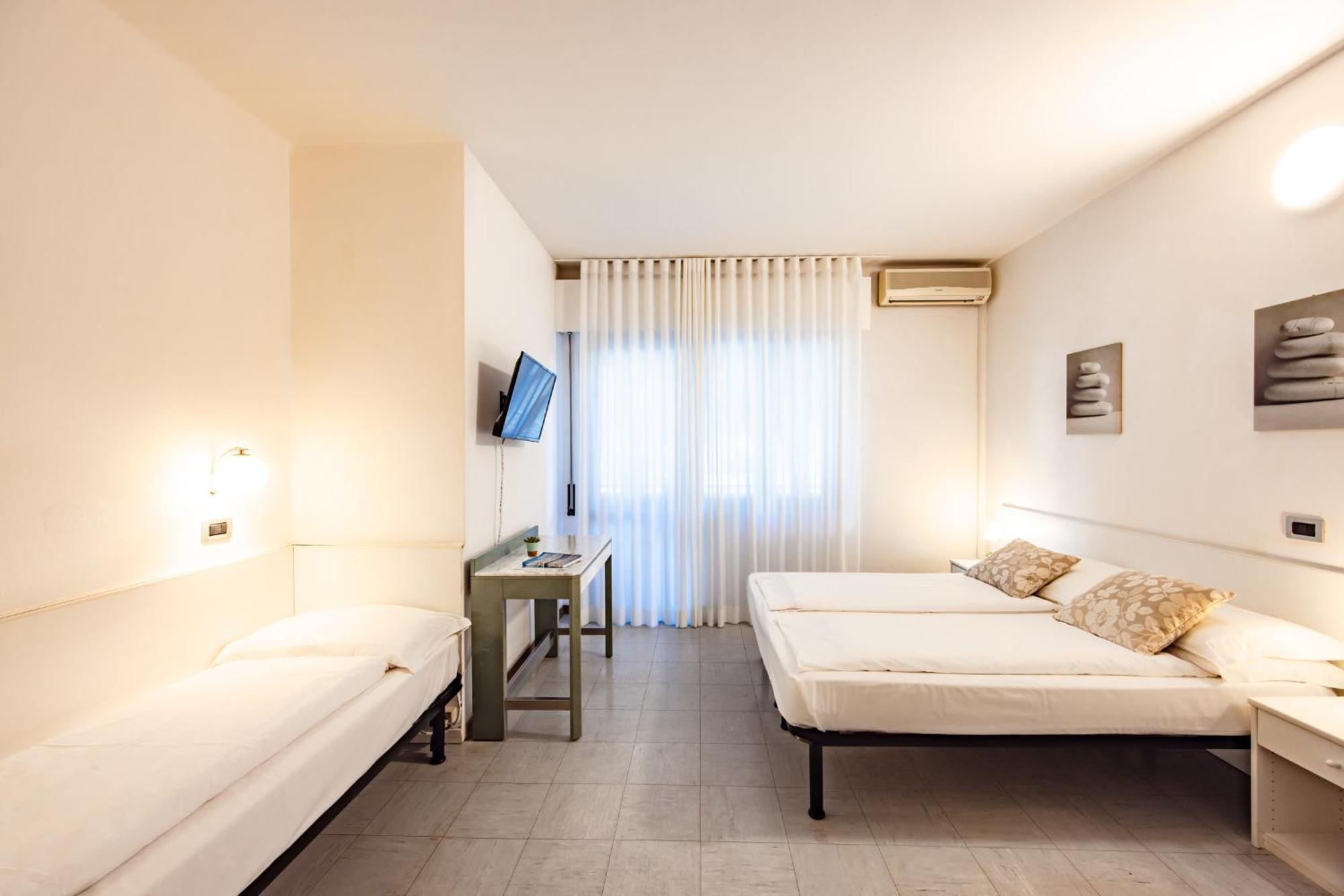 Aparthotel Carinzia Lignano Sabbiadoro Dış mekan fotoğraf