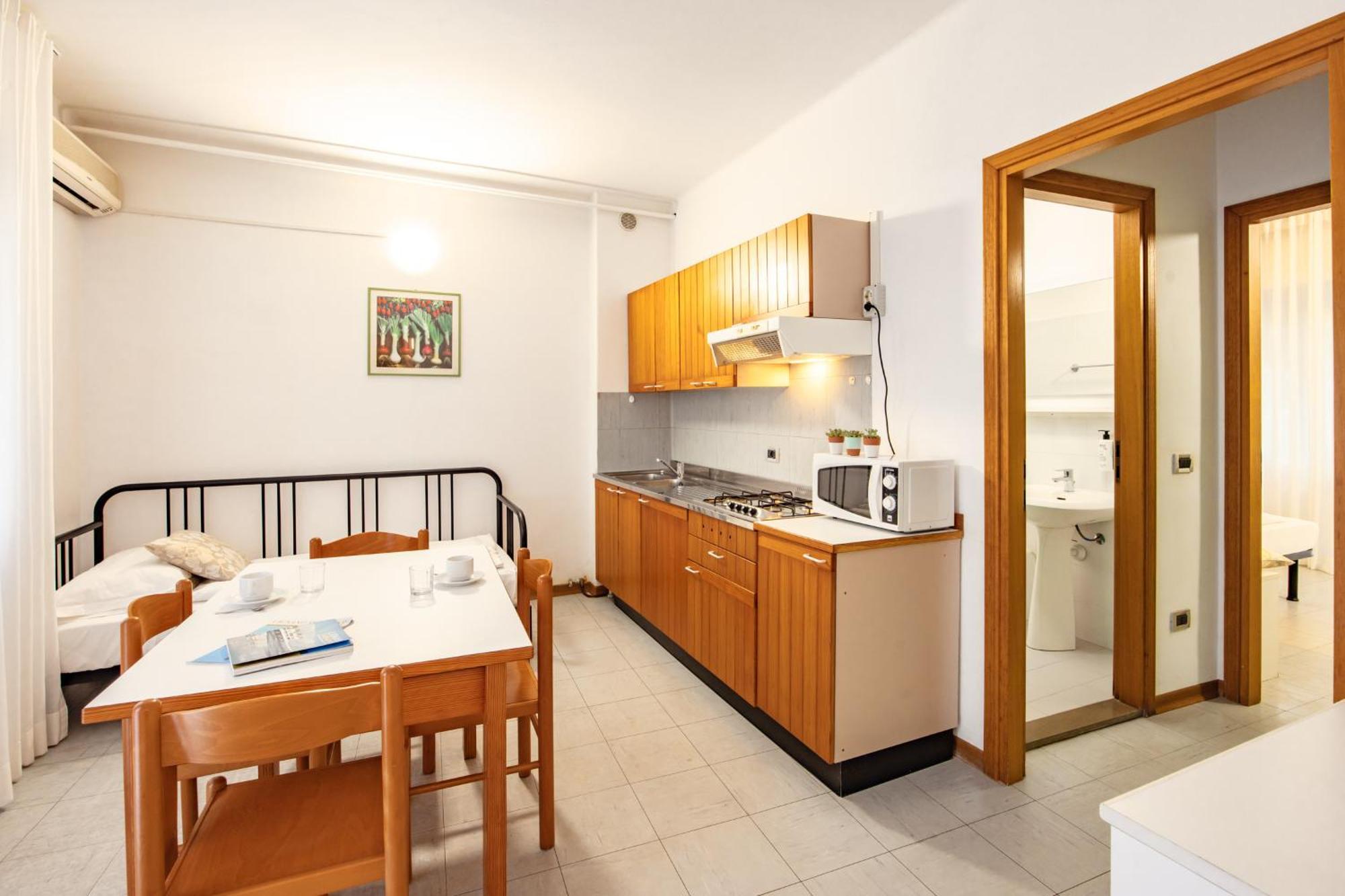 Aparthotel Carinzia Lignano Sabbiadoro Dış mekan fotoğraf